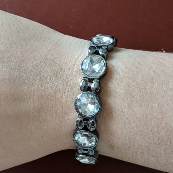 Gunmetal Stretchy Rhinestone Bracelet - Picture 2 of 2